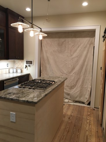 27301E3C-400C-407F-8386-448D495AAEC0